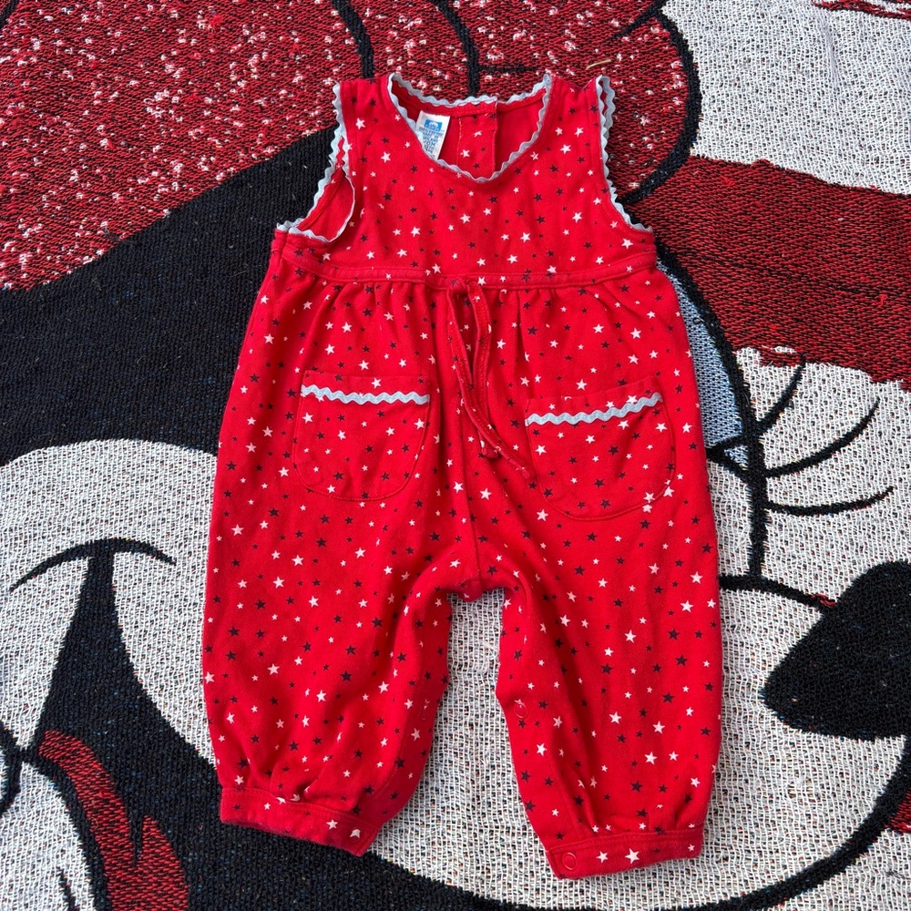 VINTAGE COTTON RED WHITE BLUE STAR GRAPHIC ROMPER SIZE 3/6 MONTHS JULY 4